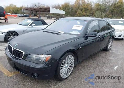 2008 BMW 750Li z USA, uszkodzony, nr VIN WBAHN835X8DT81691